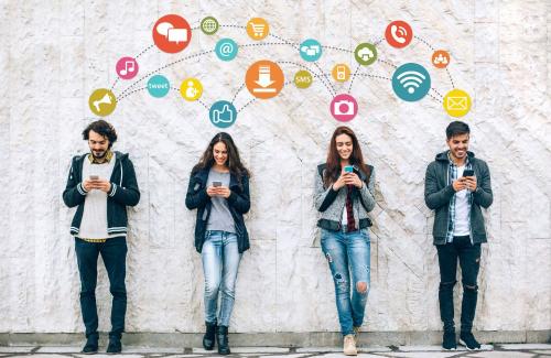 Artisti, creativi e promozione sui social: hai detto Ads? 